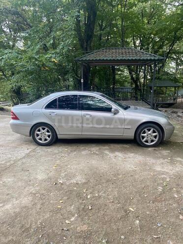 Mercedes C 240 2001, 261,132 km - 2.4 л - Cəlilabad