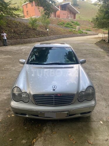 Mercedes C 240 2001, 261,132 km - 2.4 л - Cəlilabad