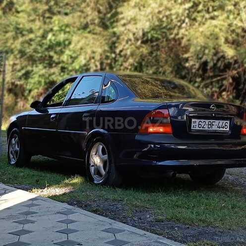 Opel Vectra 1998, 205,115 km - 1.8 l - Zaqatala