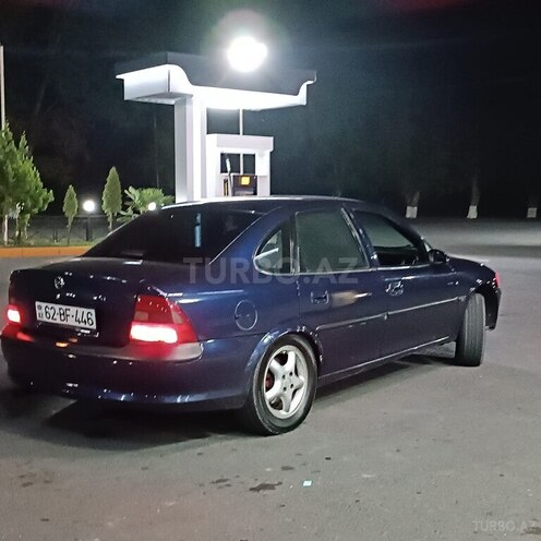 Opel Vectra 1998, 205,115 km - 1.8 l - Zaqatala