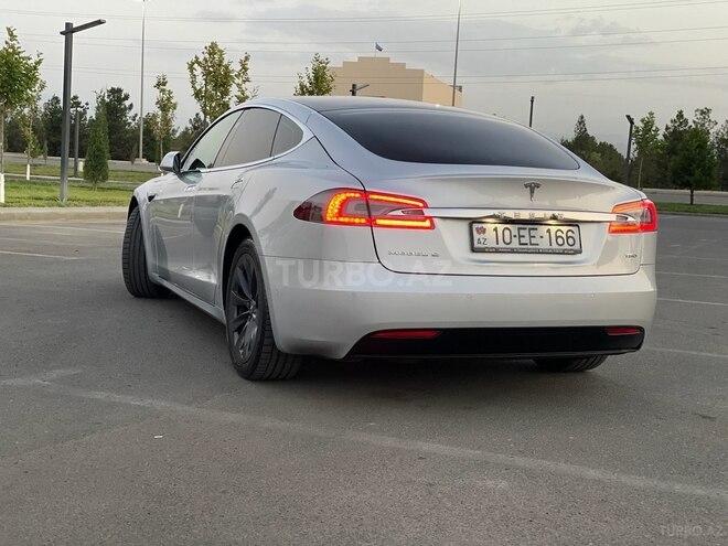Tesla Model S 2018, 130,000 km - 0.0 l - Gəncə