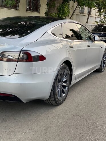 Tesla Model S 2018, 130,000 km - 0.0 l - Gəncə