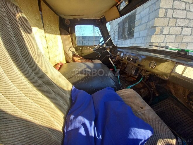 UAZ 3303 1991, 278,642 km - 2.5 l - Qusar