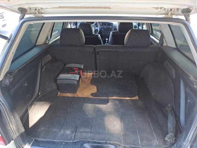 Volkswagen Golf 1996, 400,000 km - 1.9 л - Balakən