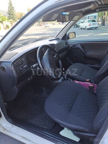 Volkswagen Golf 1996, 400,000 km - 1.9 л - Balakən