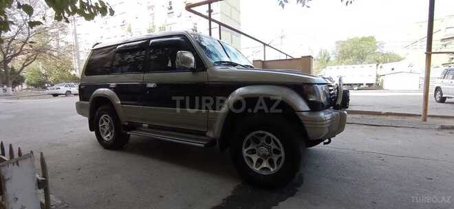 Mitsubishi Pajero 1996, 300,000 km - 2.8 л - Bakı