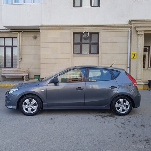 Hyundai i30 2010, 157,000 km - 1.4 l - Bakı