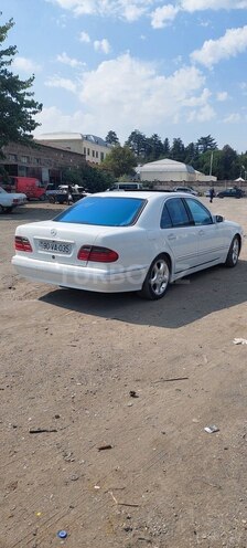 Mercedes E 320 2000, 226,113 km - 3.2 л - Qazax