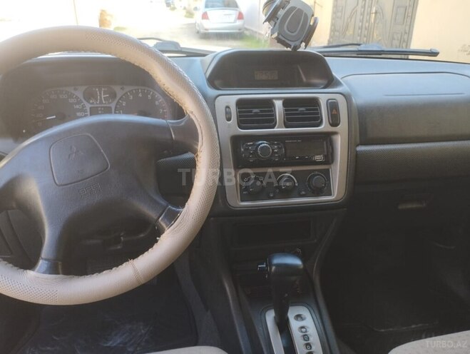 Mitsubishi Pajero io 2001, 255,039 km - 2.0 л - Sumqayıt