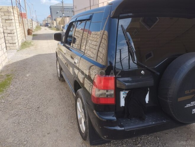 Mitsubishi Pajero io 2001, 255,039 km - 2.0 л - Sumqayıt
