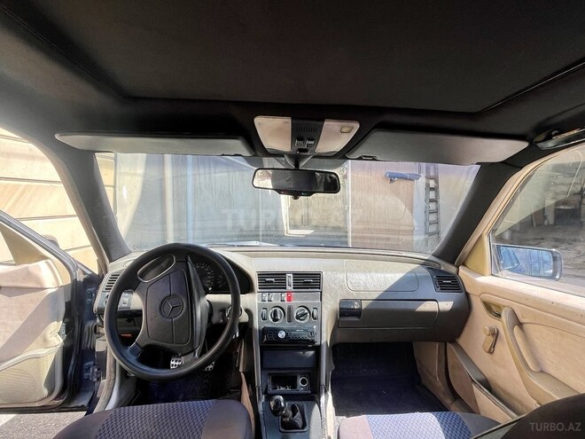 Mercedes C 180 1995, 300,000 km - 1.8 l - Bakı