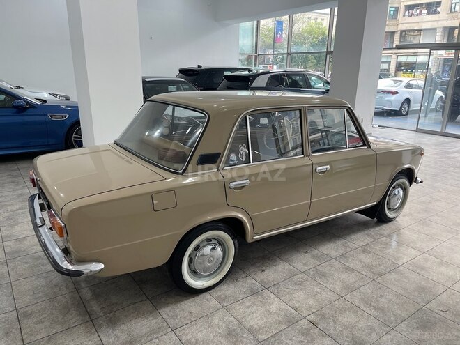 LADA (VAZ) 21011 1983, 21,000 km - 1.3 л - Bakı