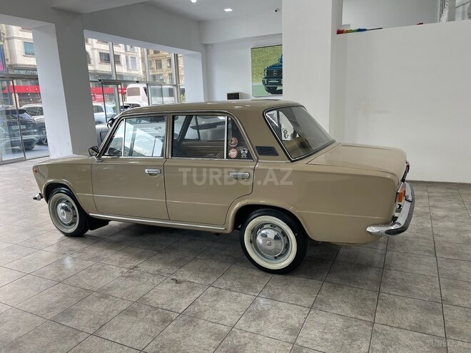 LADA (VAZ) 21011 1983, 21,000 km - 1.3 л - Bakı
