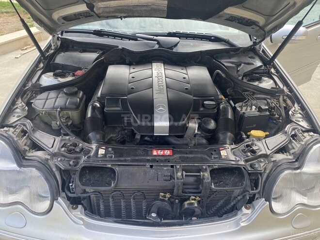 Mercedes C 240 2005, 240,000 km - 2.4 l - Bakı