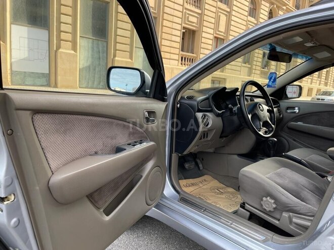 Mitsubishi Outlander 2004, 213,125 km - 2.4 л - Sumqayıt