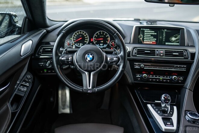 BMW M6 2014, 69,600 km - 4.4 l - Bakı
