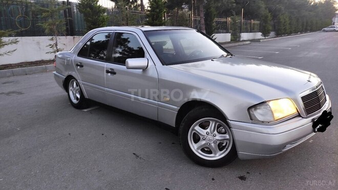 Mercedes C 180 1995, 267,000 km - 1.8 l - Quba