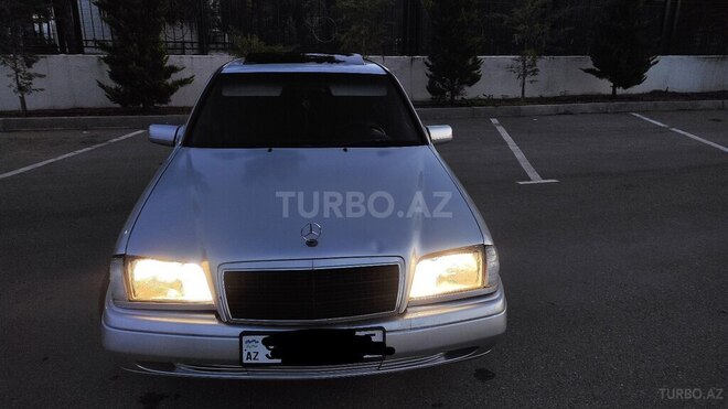 Mercedes C 180 1995, 267,000 km - 1.8 l - Quba