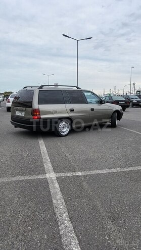 Opel Astra 1996, 424,700 km - 1.6 l - Bakı