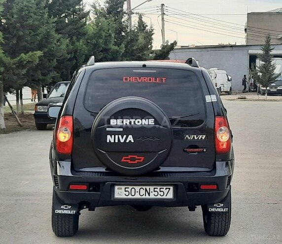 Chevrolet Niva 2010, 266,666 km - 1.7 л - Sumqayıt