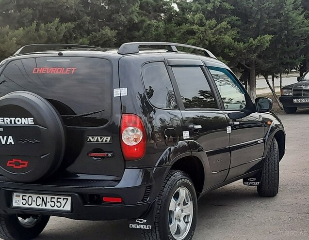 Chevrolet Niva 2010, 266,666 km - 1.7 л - Sumqayıt