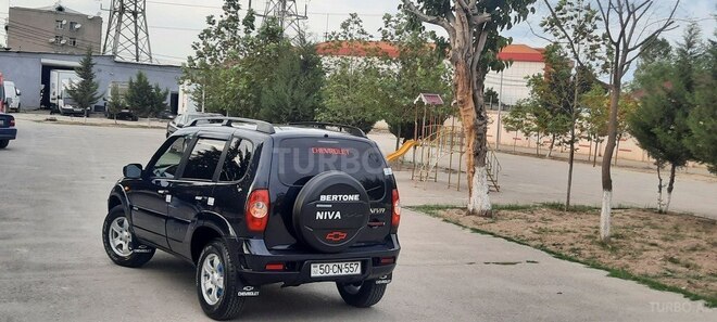 Chevrolet Niva 2010, 266,666 km - 1.7 л - Sumqayıt
