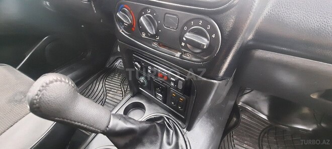Chevrolet Niva 2010, 266,666 km - 1.7 л - Sumqayıt