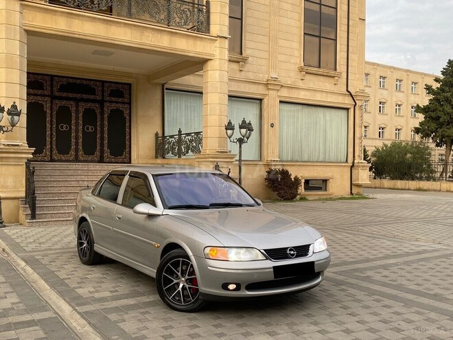 Opel Vectra 2001, 331,477 km - 1.6 l - Sumqayıt
