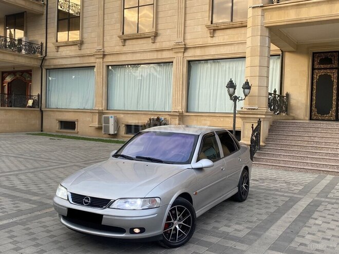 Opel Vectra 2001, 331,477 km - 1.6 l - Sumqayıt
