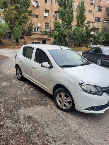 Renault Sandero 2014, 290,000 km - 1.6 l - Bakı
