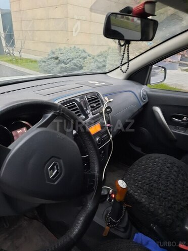 Renault Sandero 2014, 290,000 km - 1.6 l - Bakı