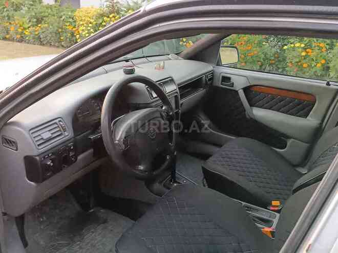 Opel Astra 1993, 404,000 km - 2.0 l - Zaqatala