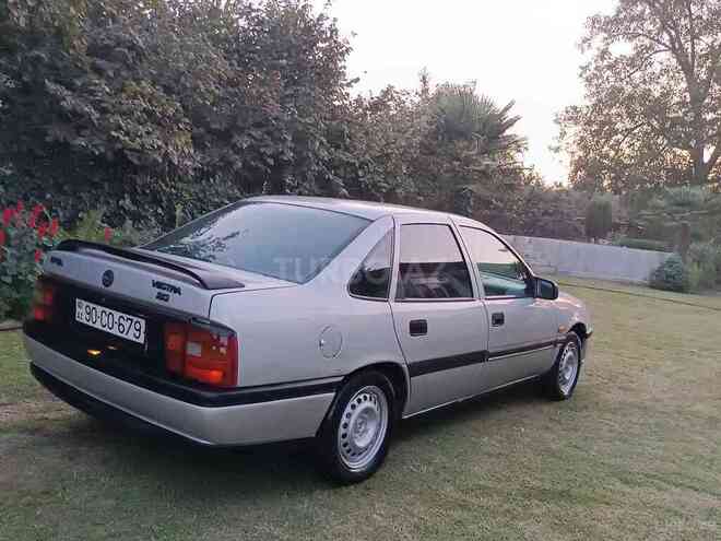 Opel Astra 1993, 404,000 km - 2.0 l - Zaqatala
