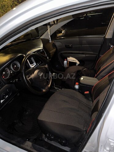 Hyundai Accent 2009, 293,845 km - 1.4 л - Bakı