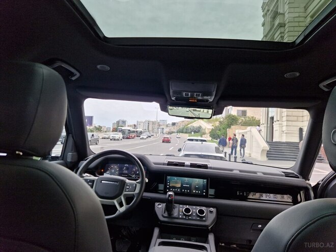 Land Rover Defender 2020, 23,000 km - 2.0 l - Bakı