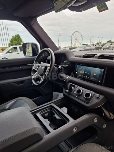 Land Rover Defender 2020, 23,000 km - 2.0 l - Bakı