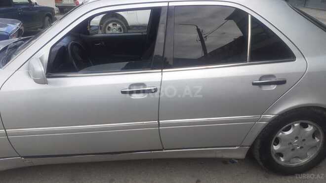 Mercedes C 220 1994, 330,000 km - 2.2 l - Bakı