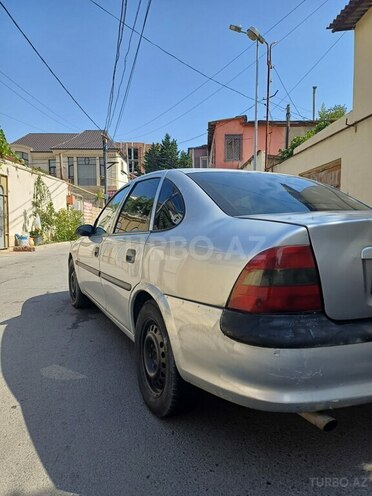Opel Vectra 1998, 385,000 km - 2.0 л - Bakı