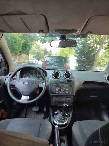 Ford Fiesta 2006, 266,500 km - 1.4 l - Bakı