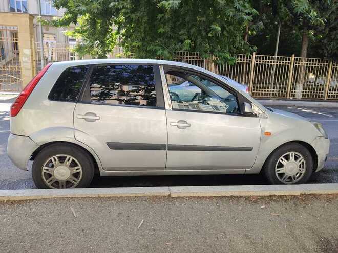 Ford Fiesta 2006, 266,500 km - 1.4 l - Bakı