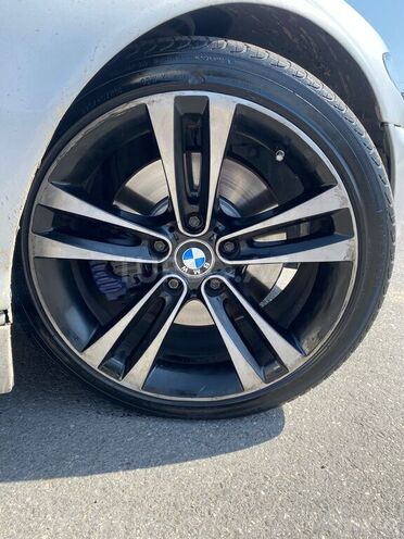 BMW 325 2002, 420,000 km - 2.5 л - Bakı