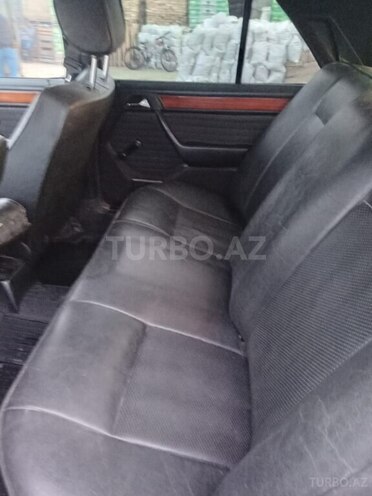 Mercedes E 220 1993, 420,000 km - 2.2 л - Bakı