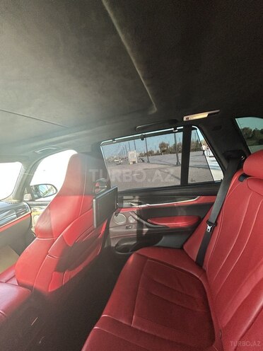 BMW X5 M 2016, 92,000 km - 4.4 л - Bakı