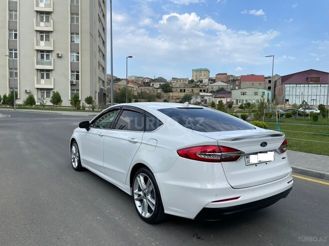 Ford Fusion 2020, 70,000 km - 2.0 l - Bakı