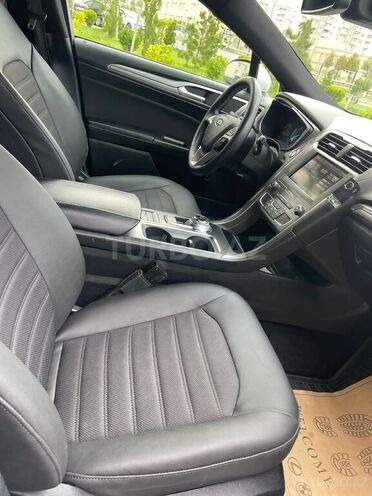 Ford Fusion 2020, 70,000 km - 2.0 l - Bakı