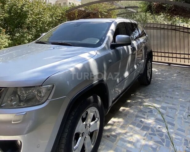 Jeep Grand Cherokee 2011, 264,000 km - 3.6 l - Bakı