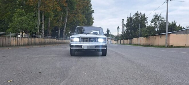 LADA (VAZ) 2107 2003, 180,000 km - 1.6 л - İsmayıllı