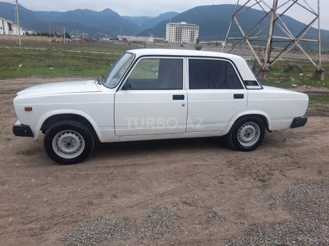 LADA (VAZ) 2107 2003, 180,000 km - 1.6 л - İsmayıllı