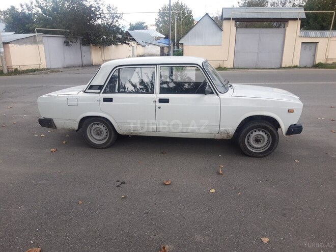 LADA (VAZ) 2107 2003, 180,000 km - 1.6 л - İsmayıllı