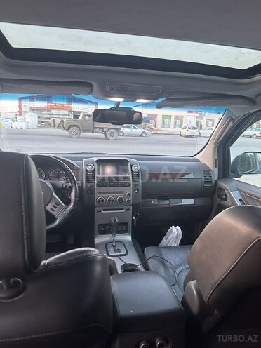 Nissan Pathfinder 2007, 368,000 km - 2.5 l - Bakı